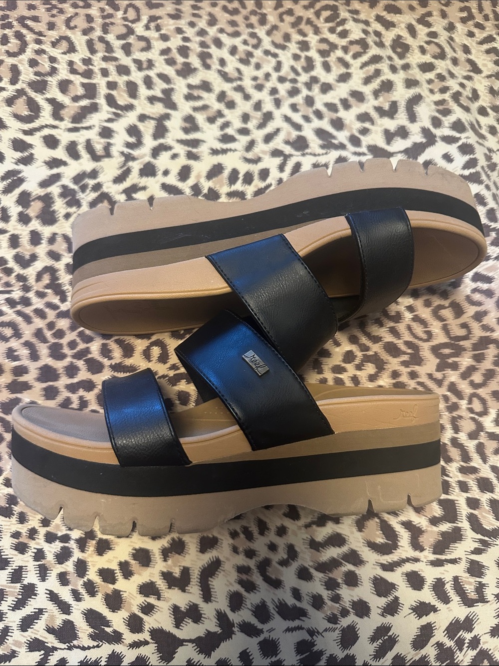 Reef Vista platform Black and Tan Platform Slide Mules